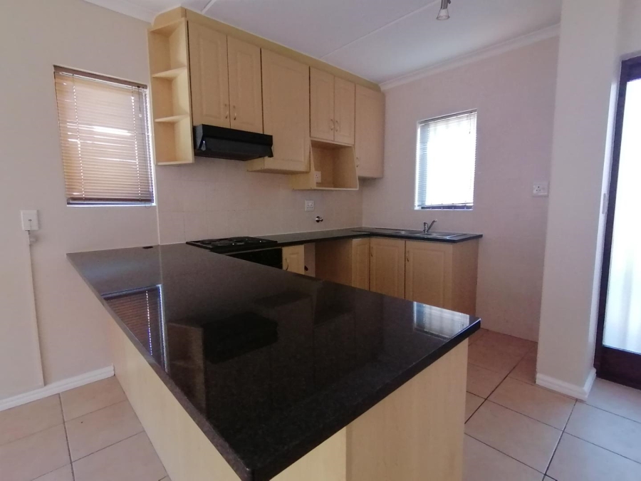 To Let 2 Bedroom Property for Rent in Welgevonden Estate Western Cape
